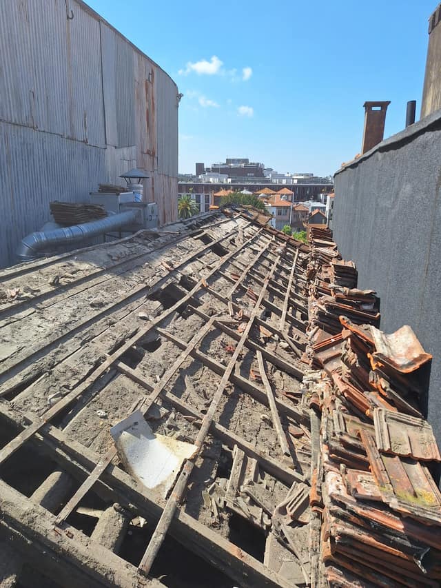 Trabalhos em Madeira — Jet Construções