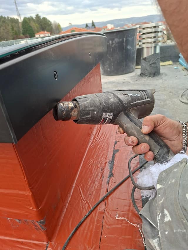 Durante — Janela — Jet Construções